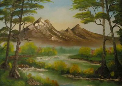 Landschaftsmalerei mit Bergen, Flusslauf und Wald von Carola Scheider